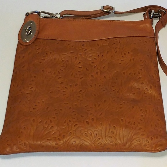 unbranded Handbags - Embossed Tan Leather Crossbody Bag made in Italy